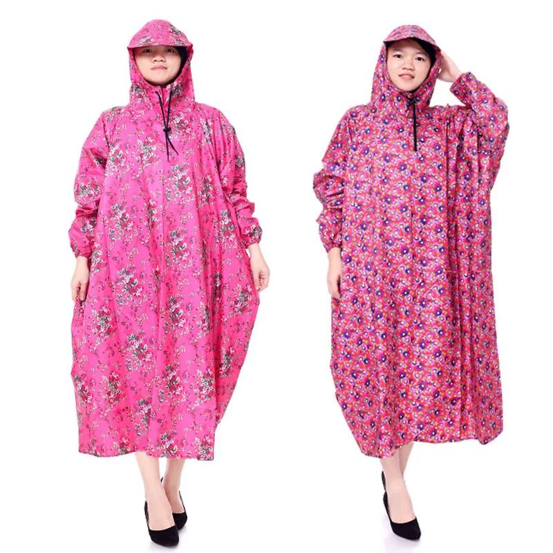 Áo mưa Poncho - Lựa chọn áo mưa đi xe máy gọn nhẹ chống ướt