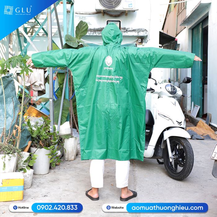 đặt may áo mưa quà tặng 4